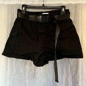 Aritzia - Tna Cargo 3” Short